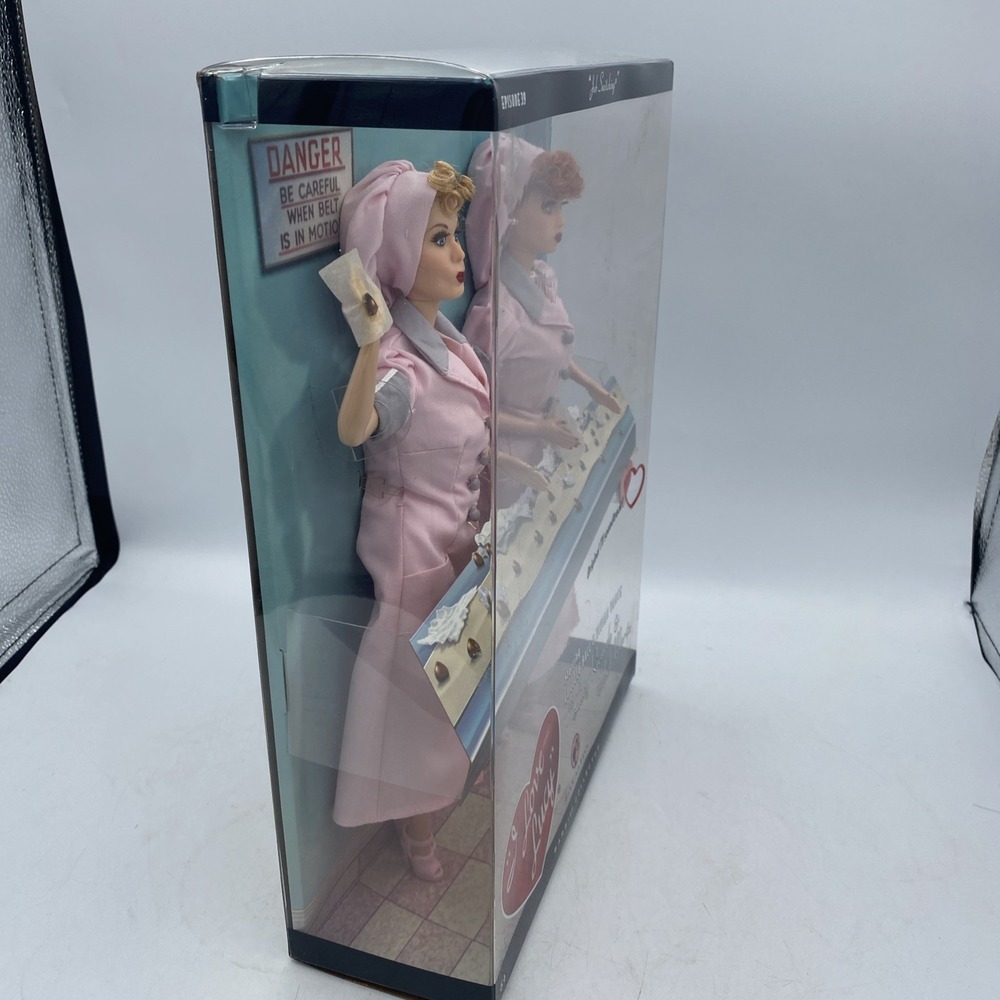 Barbie I Love Lucy "Job Switching" Lucy and Ethel Doll Giftset New episode 39 - Picture 6 of 16